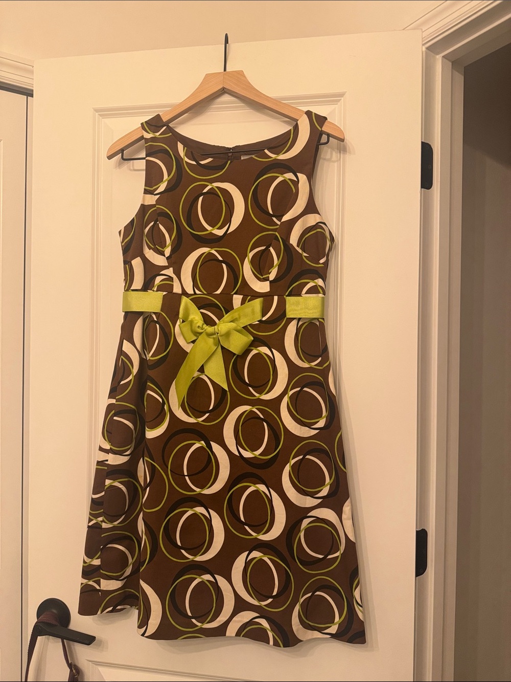 Jessica Howard Brown Dress with Lime & Cream Circle Print and Bow